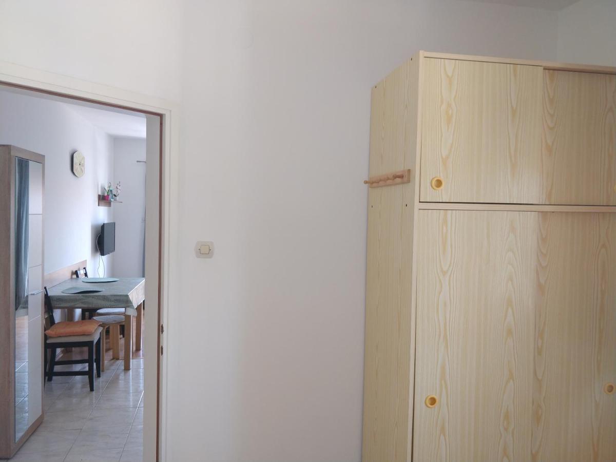 Booky Apartment